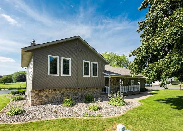 Property at 3129 Honey Creek Ct, Oshkosh, WI 54904, 3 beds, 2.5 baths