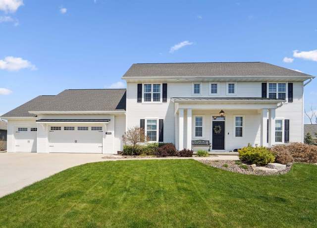 Property at 2952 W Old Oak Dr, Appleton, WI 54913, 5 beds, 2.5 baths