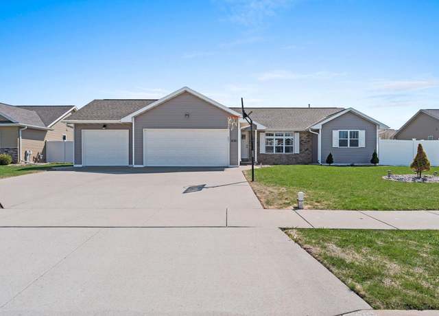 Property at 830 Roth Rd, De Pere, WI 54115, 4 beds, 3 baths
