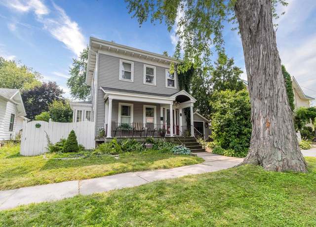 Property at 209 E Hancock St, Appleton, WI 54911, 2 beds, 1.5 baths