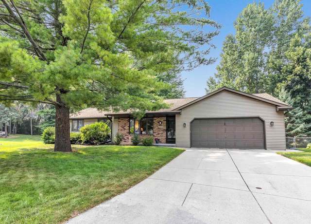 Property at 2254 Ledvina Cir, Green Bay, WI 54313, 3 beds, 2 baths