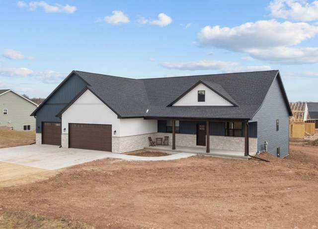 Property at N932 Quarry Rim Rd, Hortonville, WI 54944, 3 beds, 2.5 baths