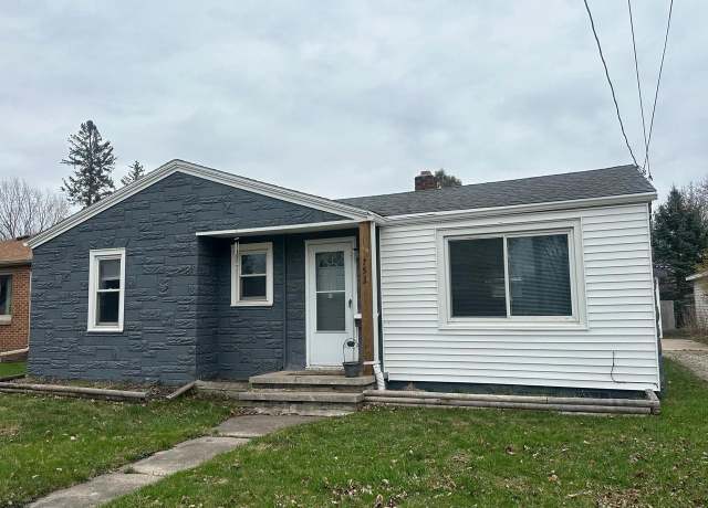 Property at 753 Appleton Rd, Menasha, WI 54952, 2 beds, 1 bath