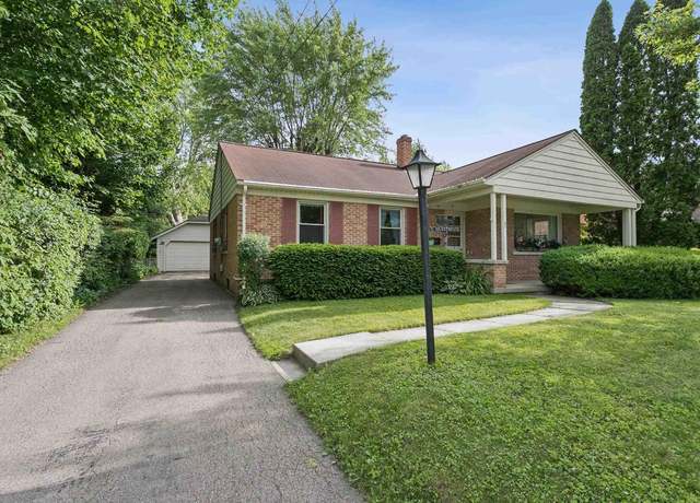 Property at 25 W Grand St, Chilton, WI 53014, 3 beds, 1.5 baths