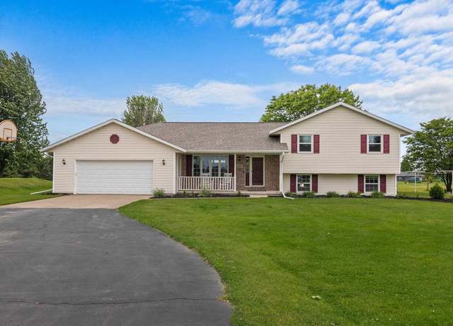 Property at 3168 Pennway, De Pere, WI 54115, 3 beds, 3.5 baths