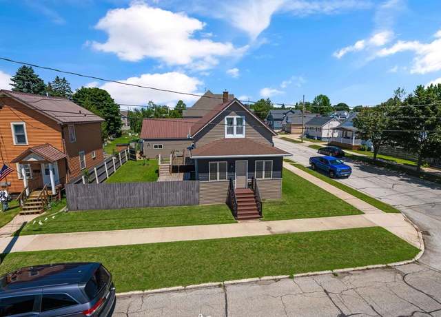 Property at 1102 16th St, Two Rivers, WI 54241, 2 beds, 1 bath