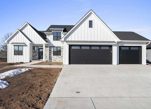 Property at 1766 Arbor Gate Ln, Green Bay, WI 54311, 5 beds, 3.5 baths