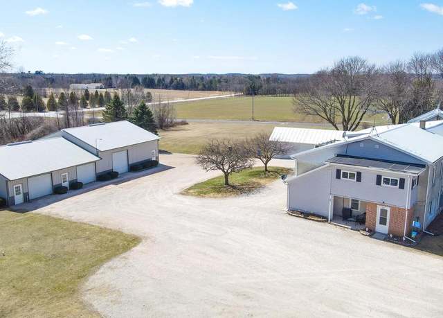 Property at 17611 Matznick Rd, Kiel, WI 53042, 6 beds, 3 baths