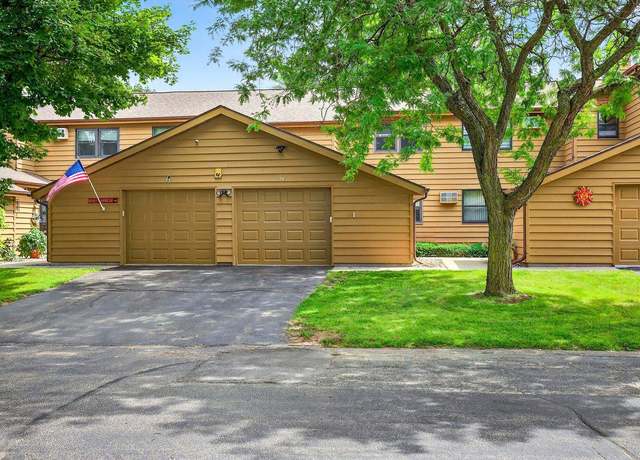 Property at 970 Manor Dr #74, Neenah, WI 54956, 2 beds, 1.5 baths