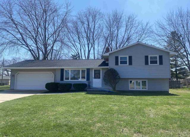 Property at 528 Floral Dr, Green Bay, WI 54301, 4 beds, 2 baths