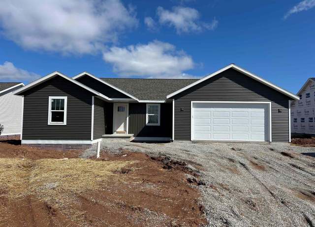 Property at 2018 Red Fox Ln, Kaukauna, WI 54130, 3 beds, 2 baths