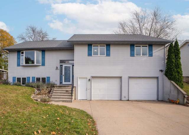 Property at 1200 S Roosevelt St, Little Chute, WI 54140, 3 beds, 2.5 baths