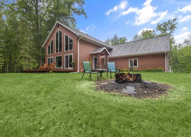 Property at 9232 W Lake Dr, Pound, WI 54161, 2 beds, 2.5 baths