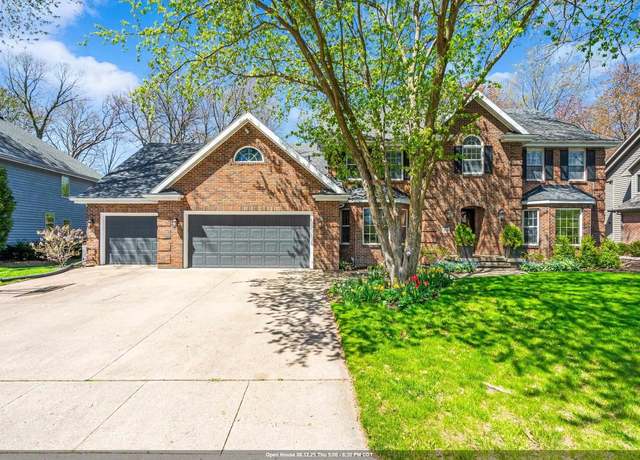 Property at 918 E Kramer Ln, Appleton, WI 54915, 4 beds, 3.5 baths