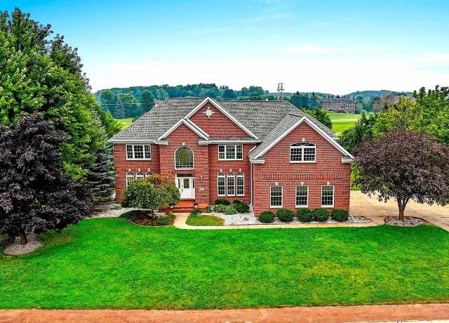 Property at 4367 Windemer Ln, Hobart, WI 54155, 4 beds, 4.5 baths