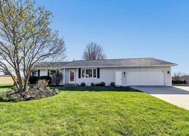 Property at 209 Redwood Ln, Francis Creek, WI 54214, 4 beds, 3 baths