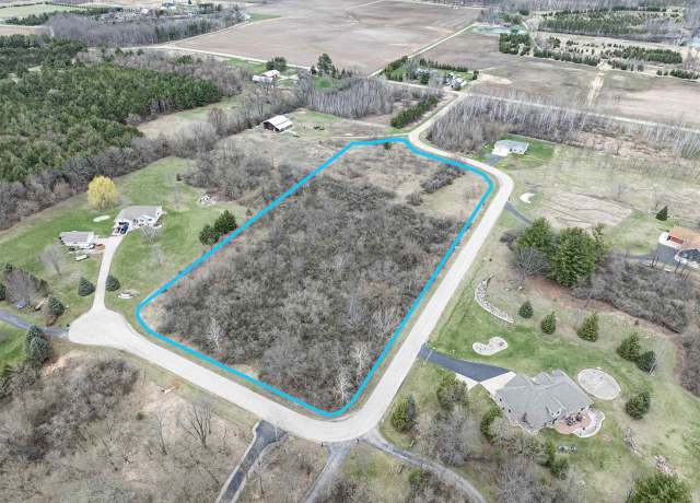 Property at Erinwood Dr, New London, WI 54961