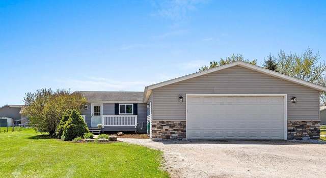 Photo of W2081 Stanelle Rd, Brillion, WI 54110