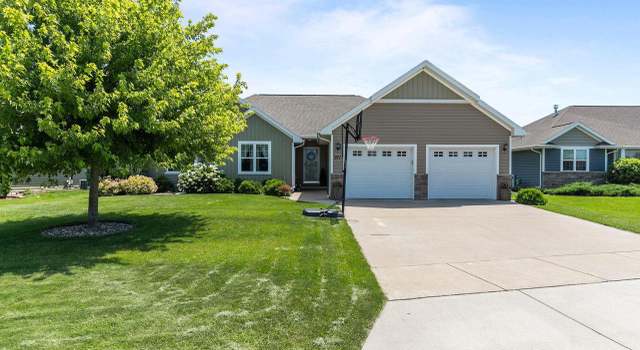 Photo of 971 Lotus Trl, Menasha, WI 54952