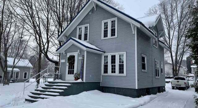 Photo of 711 S Smalley St, Shawano, WI 54166