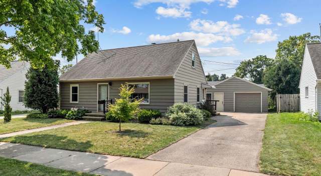 Photo of 1819 E Byrd St, Appleton, WI 54911