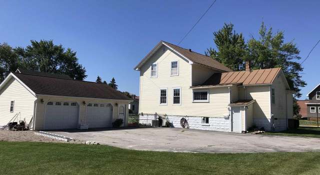 Photo of 614 Superior Ave, Oconto, WI 54153