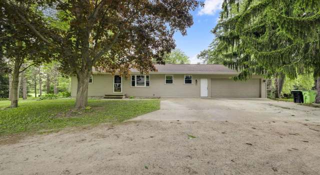 Photo of 5336 John St, Larsen, WI 54947