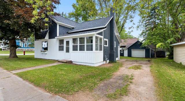 Photo of 206 W Willow St, Bear Creek, WI 54922