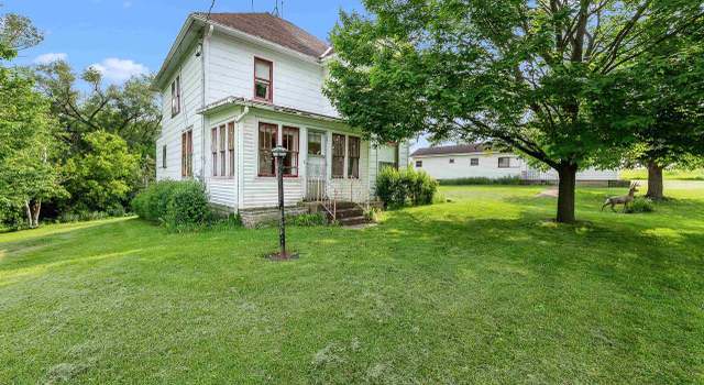 Photo of W2558 Woodland Dr, Campbellsport, WI 53010