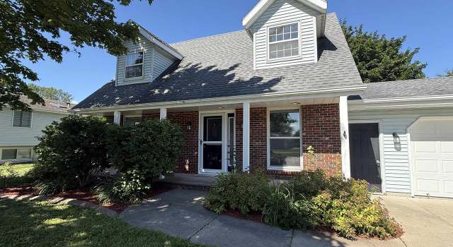 Photo of 707 S Goldenrod Dr, Appleton, WI 54914