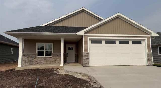 Photo of 1760 Anna Ct, Green Bay, WI 54311