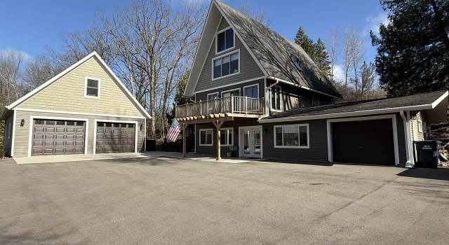 Photo of W4302 W Nabor Rd, Cecil, WI 54111