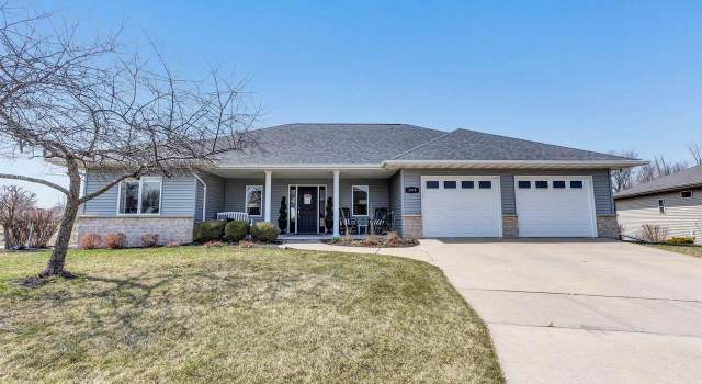 Photo of 2070 Wisteria Cir, Green Bay, WI 54313