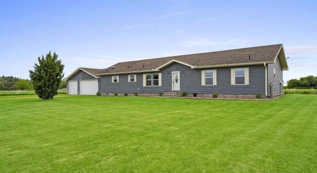 Photo of 874 Bon St, Cecil, WI 54111