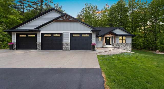 Photo of 835 Maple Leaf Trl, Sobieski, WI 54171