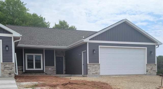 Photo of 1001B Mill Pond Cir, Weyauwega, WI 54983