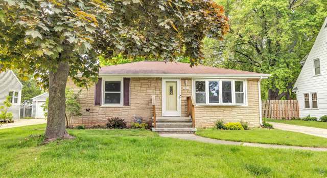 Photo of 1945 Eastman Ave, Green Bay, WI 54302