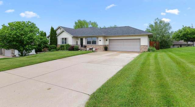 Photo of 102 Partridge Ct, Beaver Dam, WI 53916