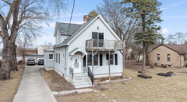 Photo of 1735 Eastman Ave, Green Bay, WI 54302