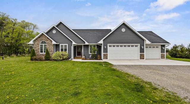 Photo of 5580 Springbrook Rd, Omro, WI 54963