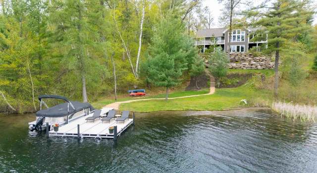 Photo of W12900 W Shore Dr, Crivitz, WI 54114