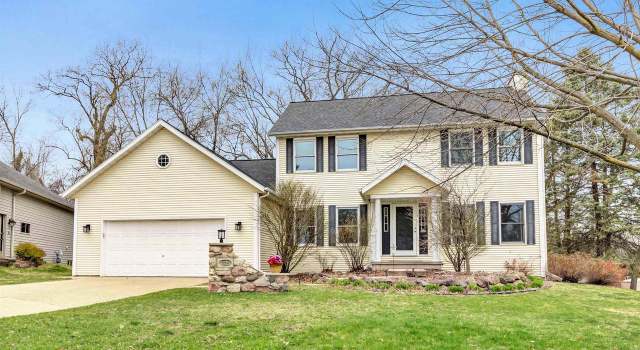 Photo of 1015 Mt Blanc Ct, Green Bay, WI 54311