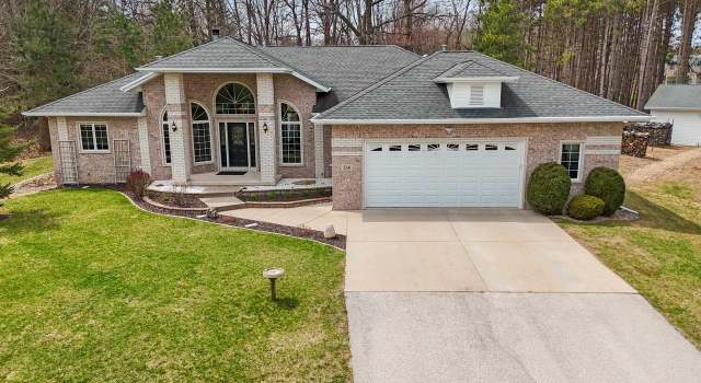 Photo of 2241 Pinecrest Rd, Green Bay, WI 54313