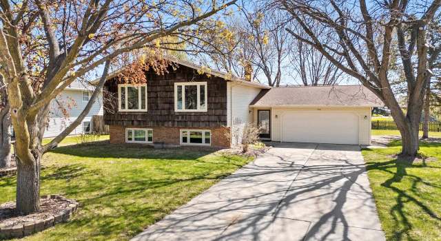 Photo of 728 Jamestown Ct, Green Bay, WI 54301