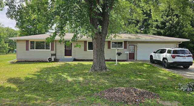 Photo of 670 S Waupaca St, Wautoma, WI 54982