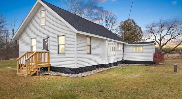 Photo of 6076 Chestnut Rd, Oconto Falls, WI 54154