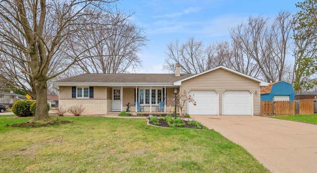 Photo of 2308 Balsam Way, Green Bay, WI 54313
