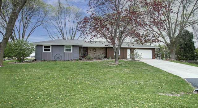 Photo of N7817 Palisades Cir, Sherwood, WI 54169