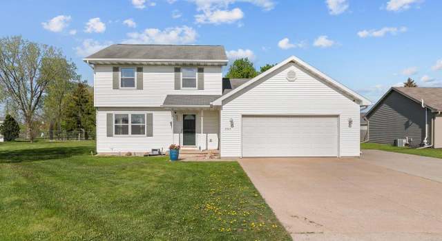 Photo of 2615 S Lake Park Rd, Appleton, WI 54915