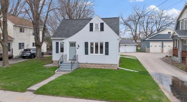 Photo of 302 N Maple St, Black Creek, WI 54106
